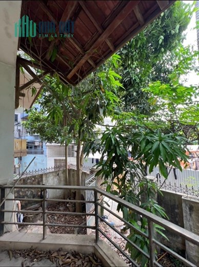 Bán nhà Mặt ngõ Lạc Long Quân 155m², 4 tầng, MT 11m, giá 35 tỷ Tây Hồ. Mua liên hệ: O94lO7l689