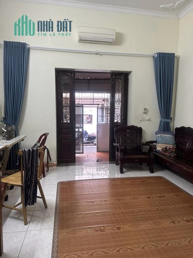 Lạc Long Quân (Thông Đường Nhật Chiêu) 75m², 2 tầng, MT 6m, giá 17.5 Tỷ Tây Hồ. Mua liên hệ: