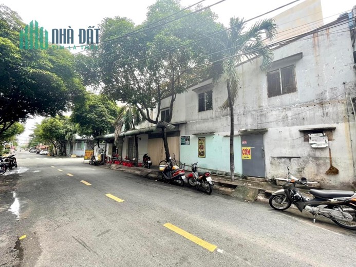 DUY NHẤT - CHỈ 90TR/M2 - MT KINH DOANH ĐỖ BÍ - 4.2 x20.5M- 7.9 TỶ