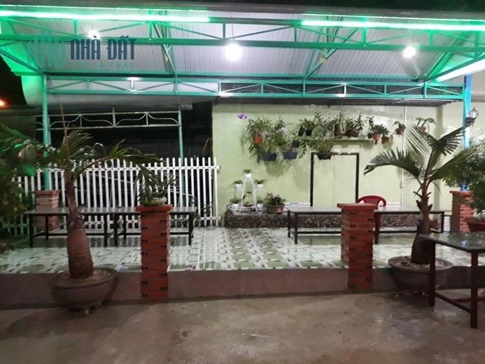CHÍNH CHỦ Cần Bán 2 Căn Nhà Mặt Tiền Đường Phạm Văn Đồng, Phường Cam Phú, Cam Ranh, Khánh Hòa