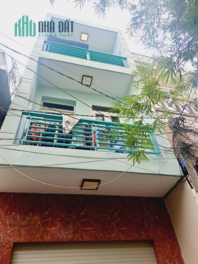 Bán nhà HXH rẻ đẹp Bình Tân giáp Tân Phú – Chỉ nhỉnh 3 Tỷ 3 tầng 4PN 3WC gần chợ Bình Long