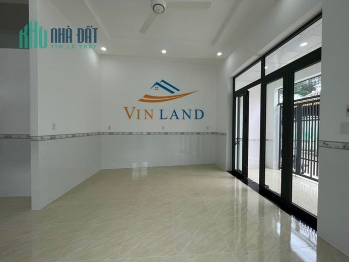 Cho thuê nhà mới đẹp 2PN có sân ôtô ngay KCN Amata
