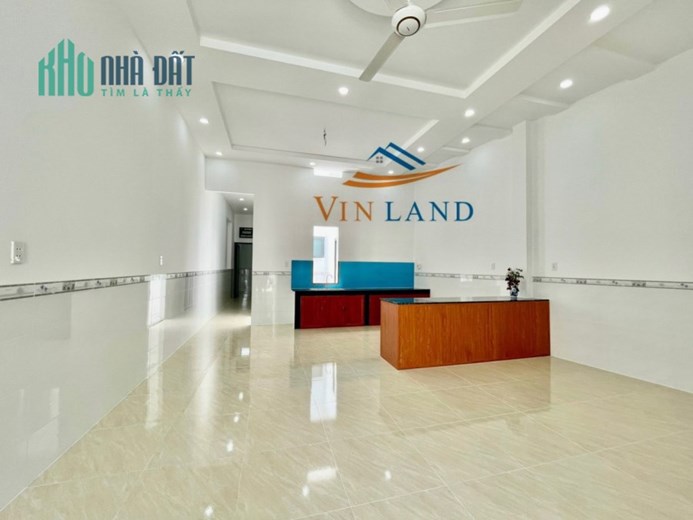 Cho thuê nhà mới đẹp 2PN có sân ôtô ngay KCN Amata
