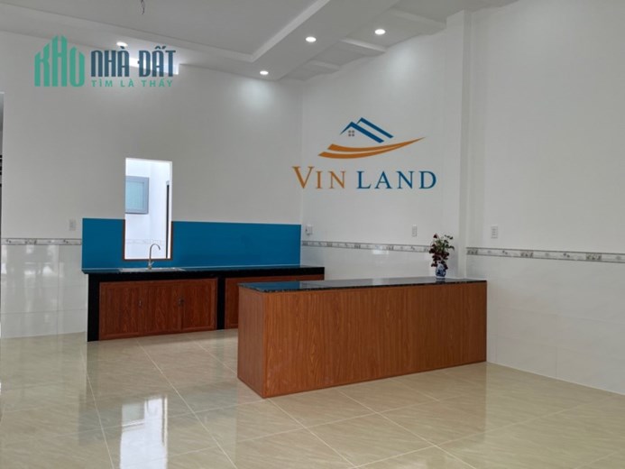 Cho thuê nhà mới đẹp 2PN có sân ôtô ngay KCN Amata