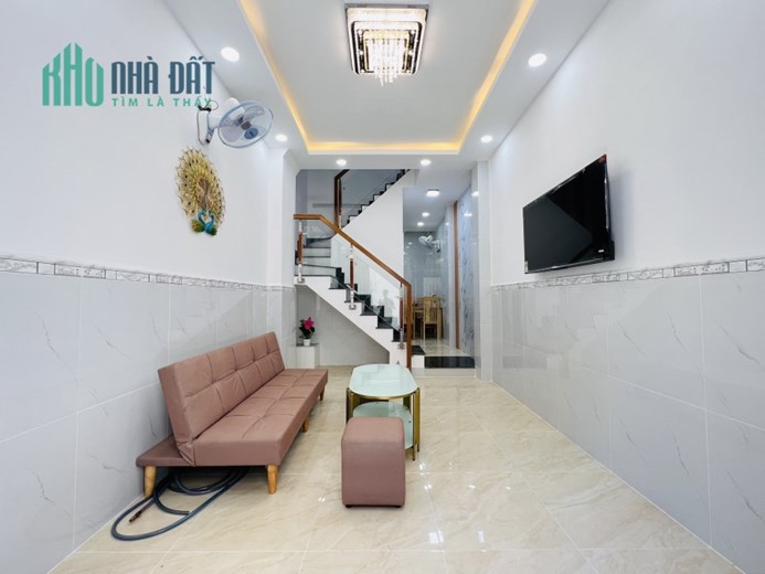 Bán Nhà Nguyễn Văn Công Gò Vấp 33m2 3 Tầng Mới Đẹp giá 3 Tỷ 8