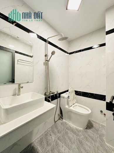 Bán Nhà Nguyễn Thái Sơn Gò Vấp 42m2 Ngang Khủng 4 Tầng giá 5 Tỷ 6