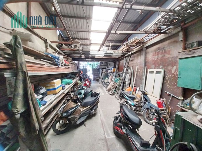 MẶT TIỀN KINH DOANH - NGAY CHỢ HIỆP THÀNH QUẬN 12 - DTSD.160M2, NHÀ CẤP 4 CŨ TIỆN XÂY MỚI - CHỦ XÁC