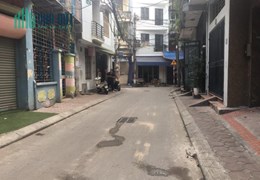 Bán đất Lĩnh Nam, Hoàng Mai, tặng nhà 3 tầng cũ, phân lô, ô tô tránh 80 m2, 11 tỷ 800
