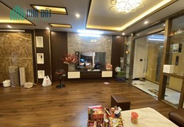 Bán nhà Lĩnh Nam, Hoàng Mai, phân lô, thang máy, 7 chỗ vào nhà 60 m2, 9 tỷ 900