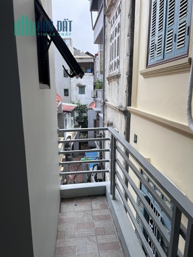 Cho thuê nhà riêng ngõ 279 Đội Cấn, Ba Đình, nhà đẹp