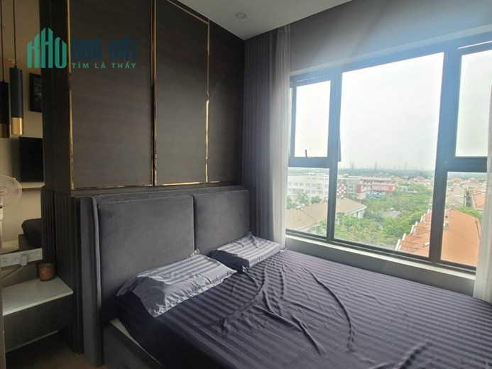 CẦN TIỀN BÁN LỖ MIDTOWN 2PN M8  CĂN GÓC VIEW SÔNG CĂN 1 0 2