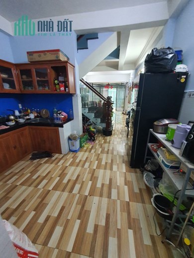 BÌNH TÂN_LÔ TƯ - HẺM THÔNG 5M - CÁCH VÀI CĂN MẶT TIỀN - 2 TẦNG - 47M2 GIÁ 3.9 TỶ.