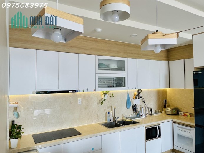 Mình chính chủ bán căn hộ Green River full nội thất, căn góc tầng 19 chung tầng với Penthouses