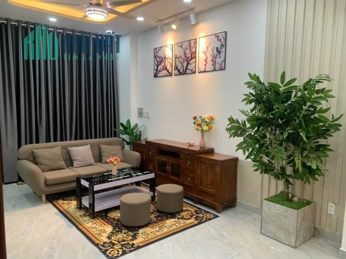 NHÀ BÁN GẦN QUỐC LỘ 1A – VƯỜN LÀI - TẶNG NỘI THẤT ĐẸP