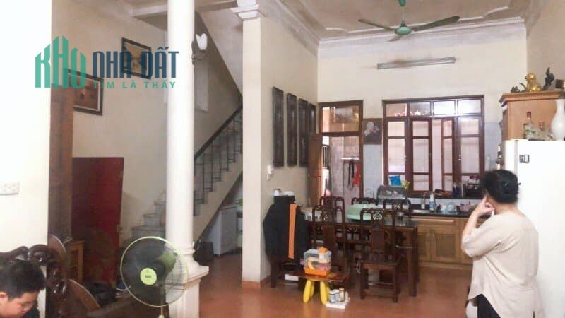 Bán gấp Biệt thự Nghi Tàm 70m2, 4T, 6m, ô tô, 16 tỷ Tây Hồ.