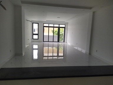 Tôi chính chủ cần cho thuê căn nhà Số 23 , nằm tại đường 11 , thuộc khu đô thị Vạn Phúc City , gần