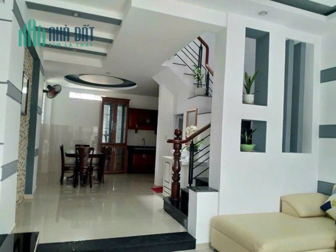 CHO THUÊ NHÀ HXH 3PN FULL NỘI THẤT HXH gần QUANG TRUNG P12 - 12 TRIỆU