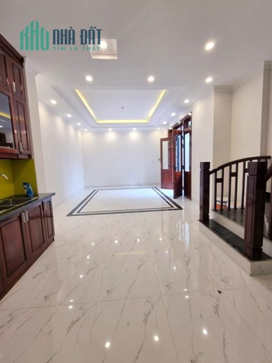 CHỈ 4 TỶ - NHÀ ĐẸP -TT THẠCHBÀN LONG BIÊN