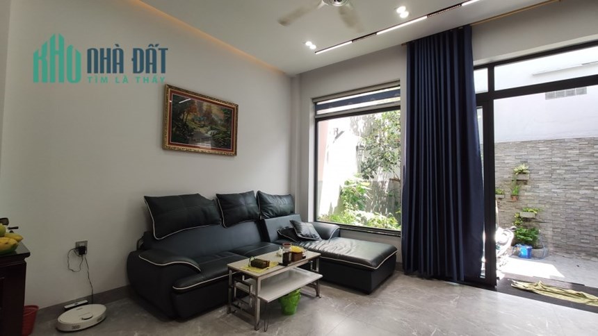 VILLA MINI TỈNH LỘ 10 - DT 6.2 x 20M - 3 TẦNG GIÁ CHỈ 7 TỶ 950TR