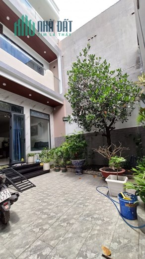 VILLA MINI TỈNH LỘ 10 - DT 6.2 x 20M - 3 TẦNG GIÁ CHỈ 7 TỶ 950TR