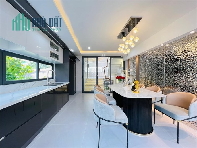 Siêu Phẩm 6 tầng Thang máy, full nội thất – DT 90m2, Lê Đức Thọ, Gò Vấp