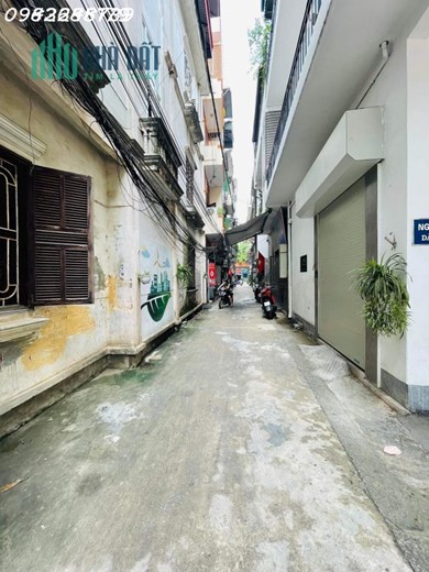 Bán nhà phân lô, ngõ thông Tô Hiệu Hà Đông 5 Tầng nhỉnh 4 tỷ gần ô tô