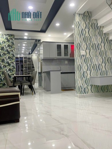 Nhà bán căn góc Nguyễn Trãi P2Q5 -  5.3 x 7m - Giá 5 Tỷ 8
