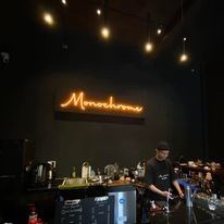 SANG NHƯỢNG MONOCHROME COFFEE ĐỊA CHỈ : SỐ 8, Phan Chu Trinh, Hoàng Văn Thụ, quận Hồng Bàng, Hải