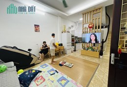 Chính Chủ Nhờ Tìm Khách Thuê Nhà Riêng Biệt Thoáng Đãng Thụy Khuê, 5 ngủ