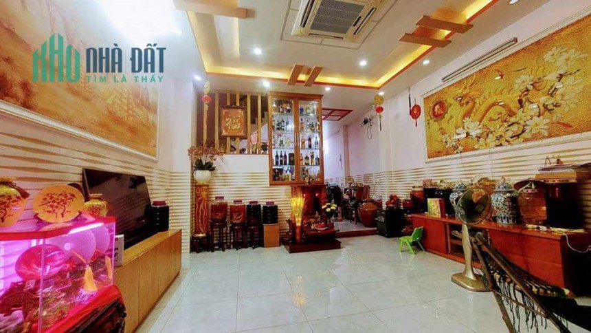Bán nhà tâm huyết 5x20m, 3 tầng, HXH Hà Huy Giáp, Quận 12 giáp Gò Vấp