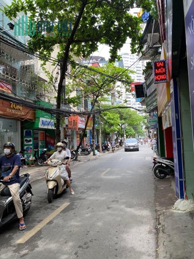 Hoa Hậu Mặt Phố NHÂN HÒA 63m 5 tầng ô tô tránh Kinh doanh thuốc  gần chợ nội thất siêu đẹp
