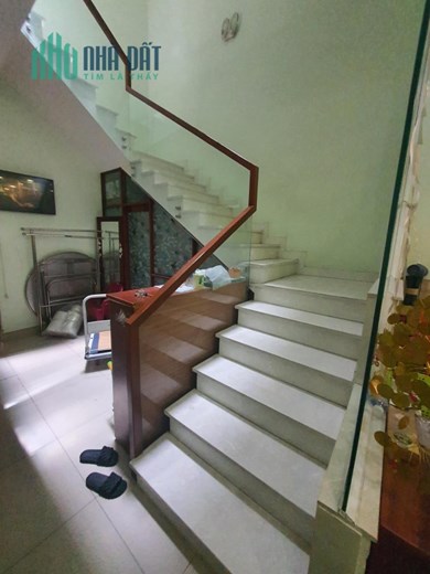 Bán Nhà MT Hẻm 84 Tân Sơn Nhì - Nguyễn văn Săng, DT: 4/8x22m, 4 Tầng, 11.9 tỷ.