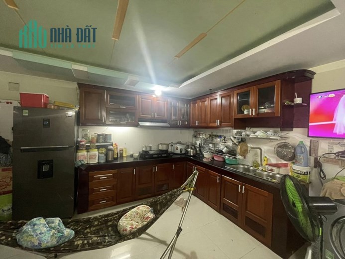 Ngộp ngân hàng, bán nhanh nhà HXH Phạm Văn Hai, 70m2, 3 tầng, chỉ 8 tỷ 500