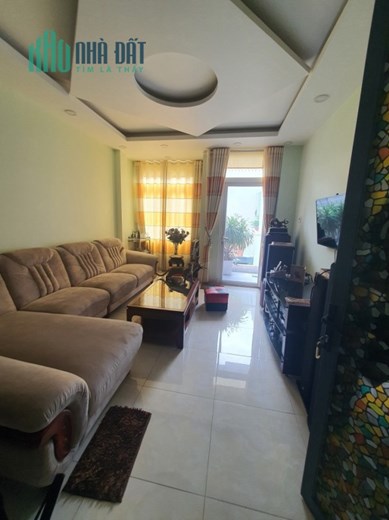 BÁN NHÀ TÂN SƠN NHÌ 6M X 22M HẺM NHỰA 10M KINH DOANH ĐỈNH ĐANG  CHO THUÊ 25 TRIỆU THÁNG SỔ NỞ HẬU