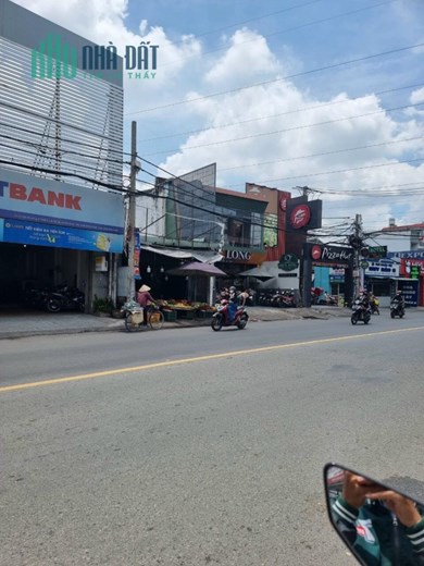 MẶT TIỀN ĐỈNH LÊ VĂN KHƯƠNG QUẬN 12 - 3 TẦNG BTCT, SẴN DÒNG TIỀN HƠN 20 TRIỆU/THÁNG - NHÀ MỚI ĐẸP