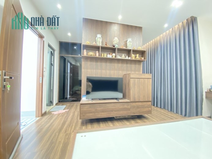 Hẻm 8M đường NGUYỄN QUÝ YÊM, AN LẠC, NGANG 6m, 90m2, 4 Tầng Mới, giá 8,x tỷ.