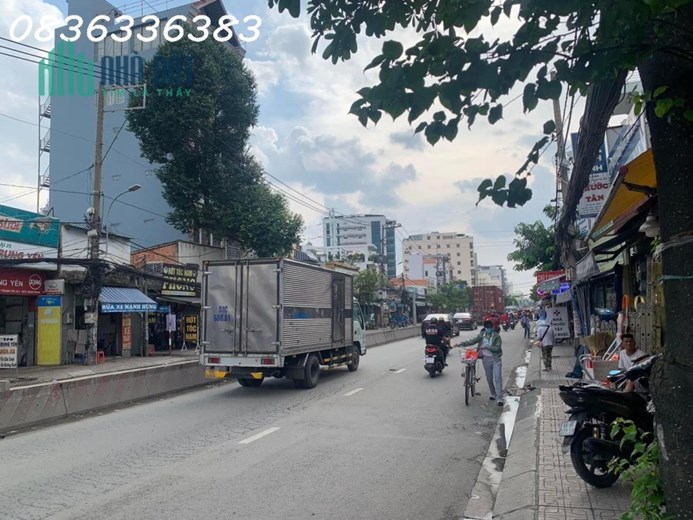 Cần bán căn nhà mặt tiền Đường Huỳnh Tấn Phát, phường Tân Thuận Đông, quận 7, DT 70m2, Giá 12 tỷ TL
