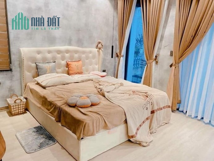 BÁN NHÀ THỔ QUAN, 50m2x 4T, MT4.5m, Ô TÔ ĐỖ CỔNG, LÔ GÓC, KINH DOANH, CHỈ NHỈNH 4 TỶ