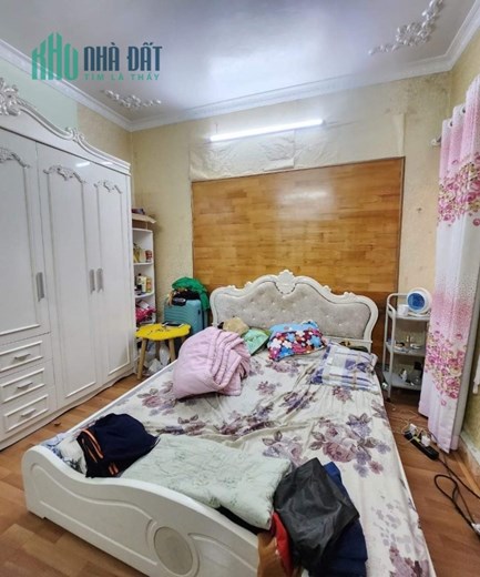 BÁN NHÀ THỔ QUAN, 43m2x 4T, MT4.3m, Ô TÔ ĐỖ CỔNG, LÔ GÓC, KINH DOANH, CHỈ NHỈNH 4 TỶ