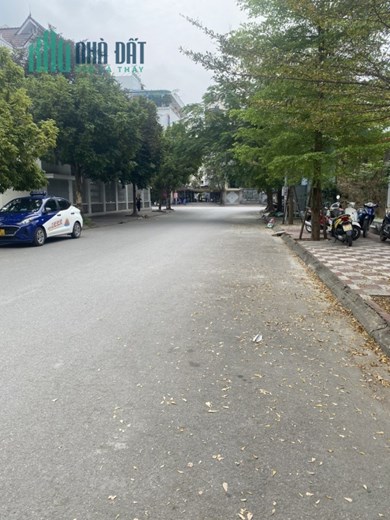 Bán lô đất 2 mặt đường tuyến 2 Lê Hồng Phong 374M