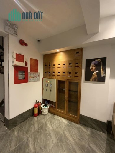 Hàng Hiếm Bán Nhanh Tòa Căn Hộ song song với Phạm Văn Đồng, DT: 88m2, 8 Tầng, Giá 18 Tỷ x.