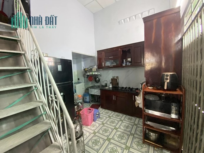 MẶT TIỀN ĐƯỜNG SỐ 8 - 82M2 - SÁT AEON TÂN PHÚ MÀ GIÁ CHỈ 4 TỶ 550TR