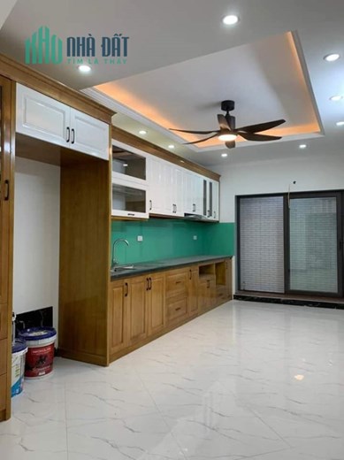 BÁN NHÀ THỔ QUAN, 39m2x 4T, MT4.2m, Ô TÔ ĐỖ CỔNG, LÔ GÓC, KINH DOANH, CHỈ NHỈNH 3 TỶ