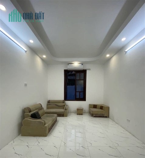 NHỈNH 4 TỶ TẬU NHÀ RỘNG ĐẸP PHỐ CHỢ KHÂM THIÊN 38m-4 tầng-SẦM UẤT KINH DOANH