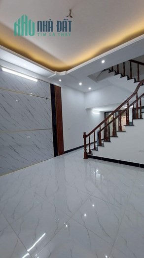 BÁN NHÀ THỔ QUAN, 33m2x 4T, MT4.2m, Ô TÔ ĐỖ CỔNG, LÔ GÓC, KINH DOANH, CHỈ NHỈNH 3 TỶ