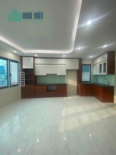 BÁN NHÀ THỔ QUAN, 33m2x 4T, MT4.2m, Ô TÔ ĐỖ CỔNG, LÔ GÓC, KINH DOANH, CHỈ NHỈNH 3 TỶ