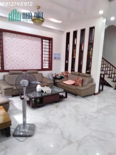 Bán Biệt Thự Mỹ Đình 2, 180m, 4T, MT10m, giá Đầu tư