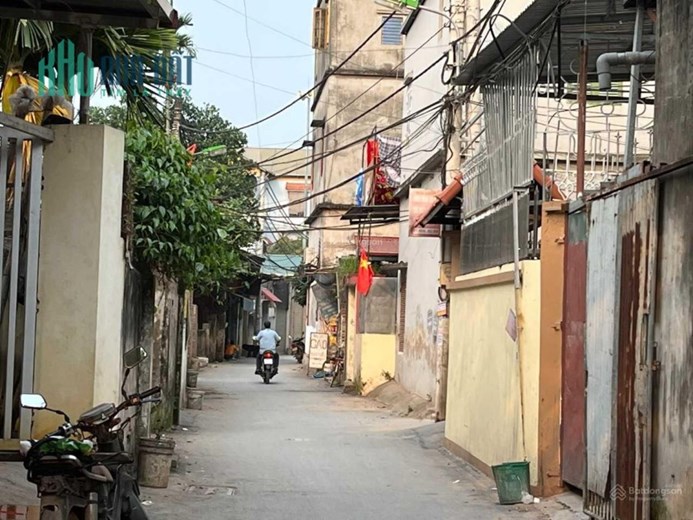 Chính chủ cần tiền bán nhanh đất xinh, vừa tiền Yên Nghĩa, Hà Đông. Giá hợp lý, cạnh tranh