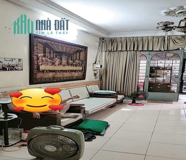 Bán nhà HXH hạ chào 2.4 tỷ, Hoàng Văn Thụ, P4, Tân Bình, 68m2, 2 tầng, giá rẻ.