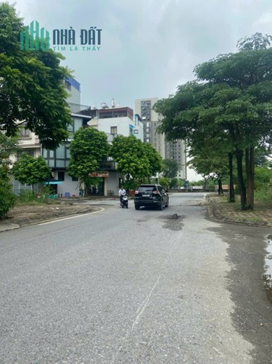 Đất TĐC Xuân Phương, Nam Từ Liêm, vỉa hè ô tô tránh, 2 măt đường trước sau, giá trên 5 tỷ